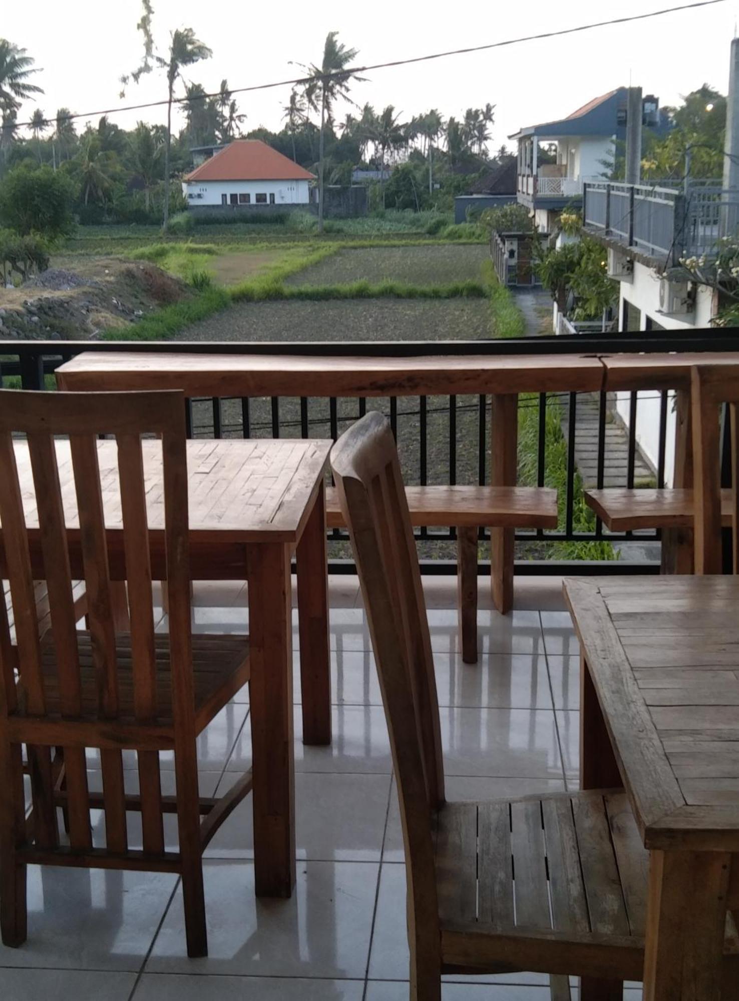 Mesari Homestay & Warung Amed Exterior foto