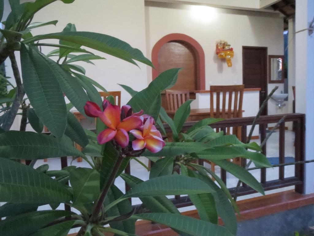 Mesari Homestay & Warung Amed Cameră foto